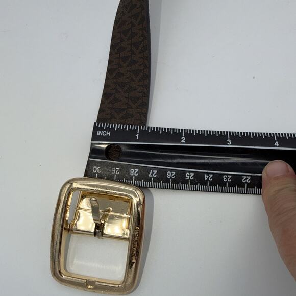Michael Kors Logo Belt, Vanilla Brown Medium 36” Twist Reversible MK all-over - Picture 8 of 10